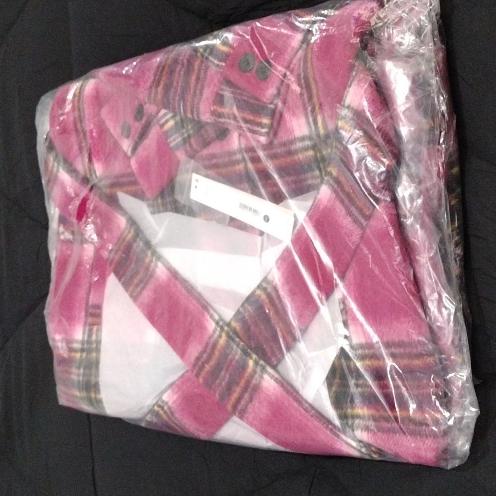 Plaid Coat - Picture 6 of 8
